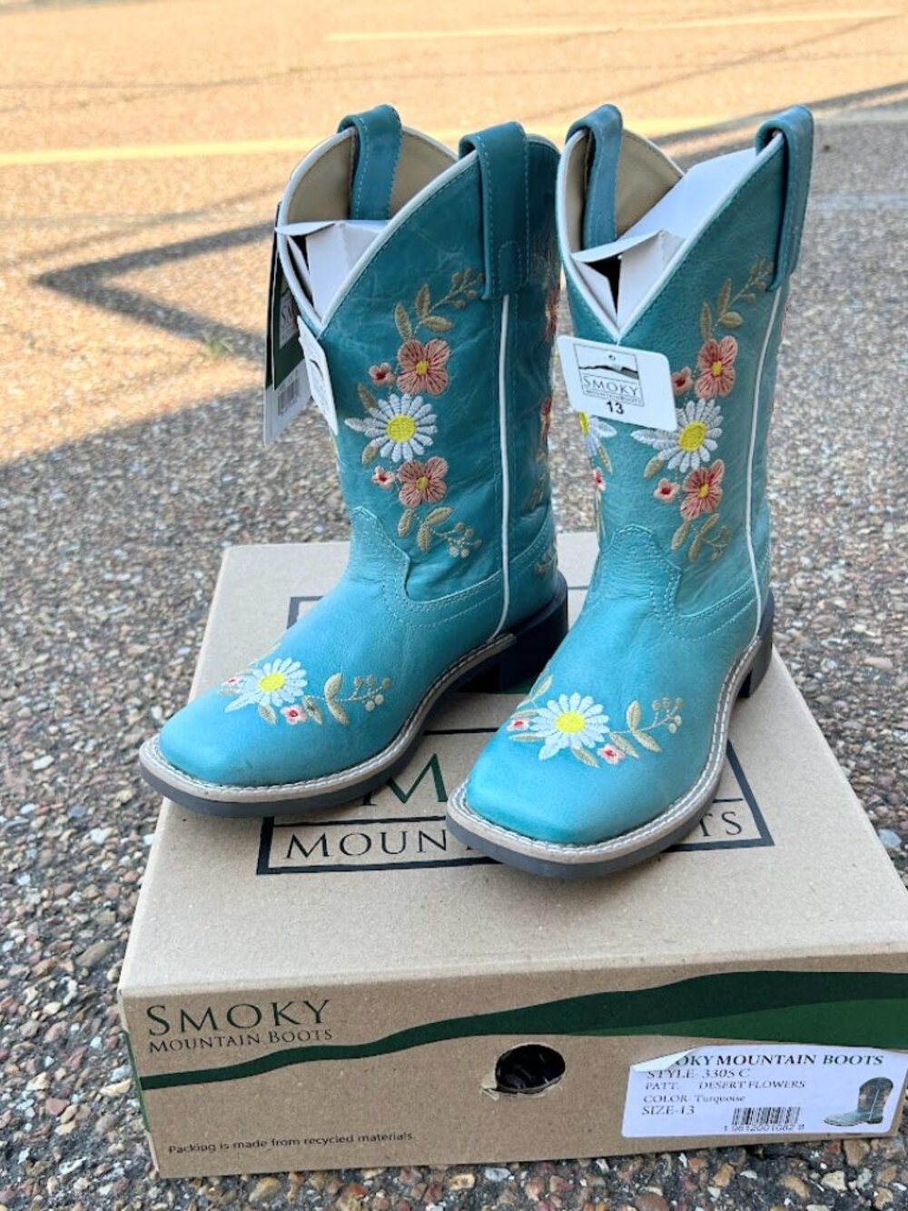 Children's Desert Flowers Design Turquoise Leather Square Toe Boots Size 13 - Picture 2 of 3